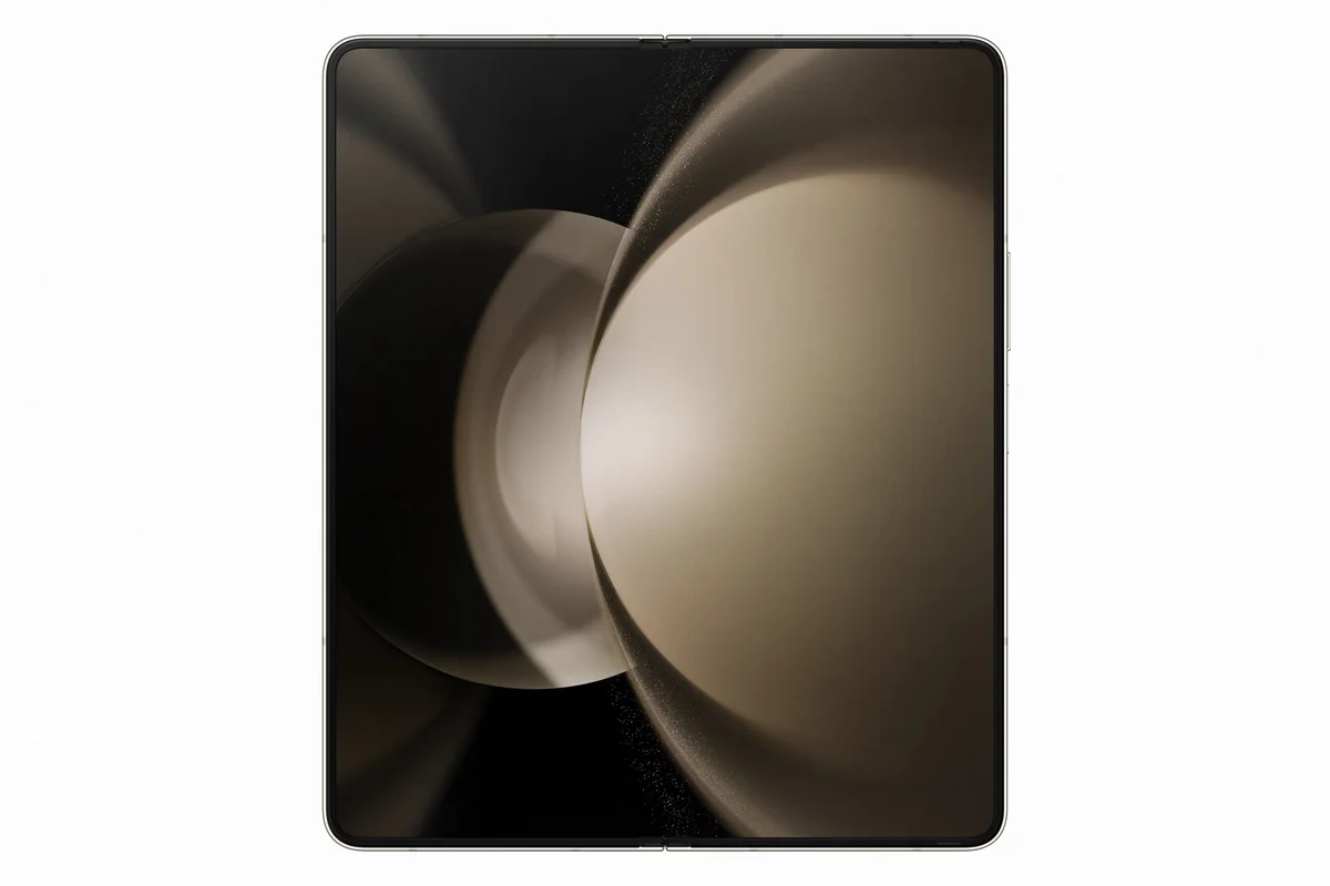 Samsung Galaxy Z Fold5 thumbnail